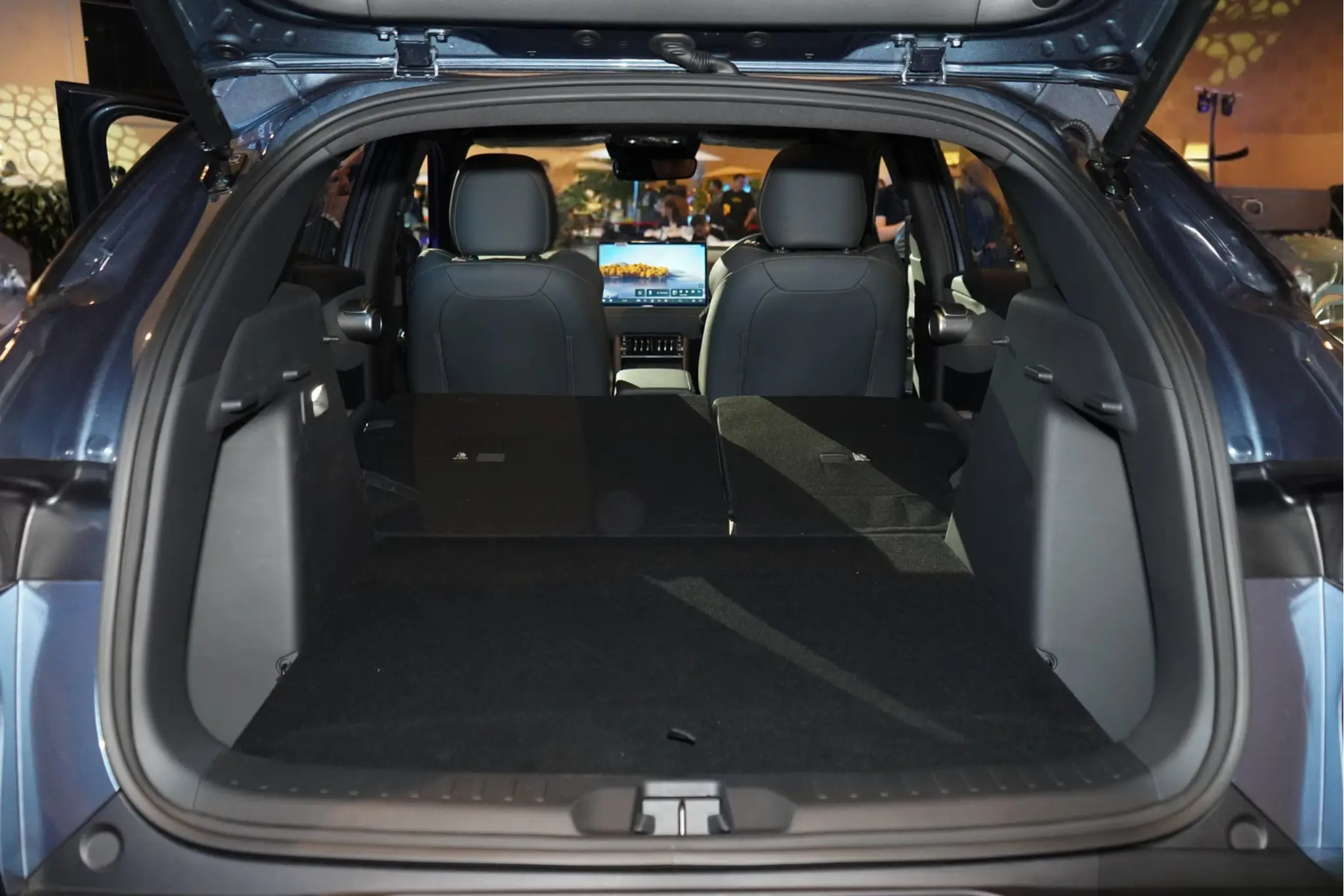 BYD-ATTO-3-Trunk-4