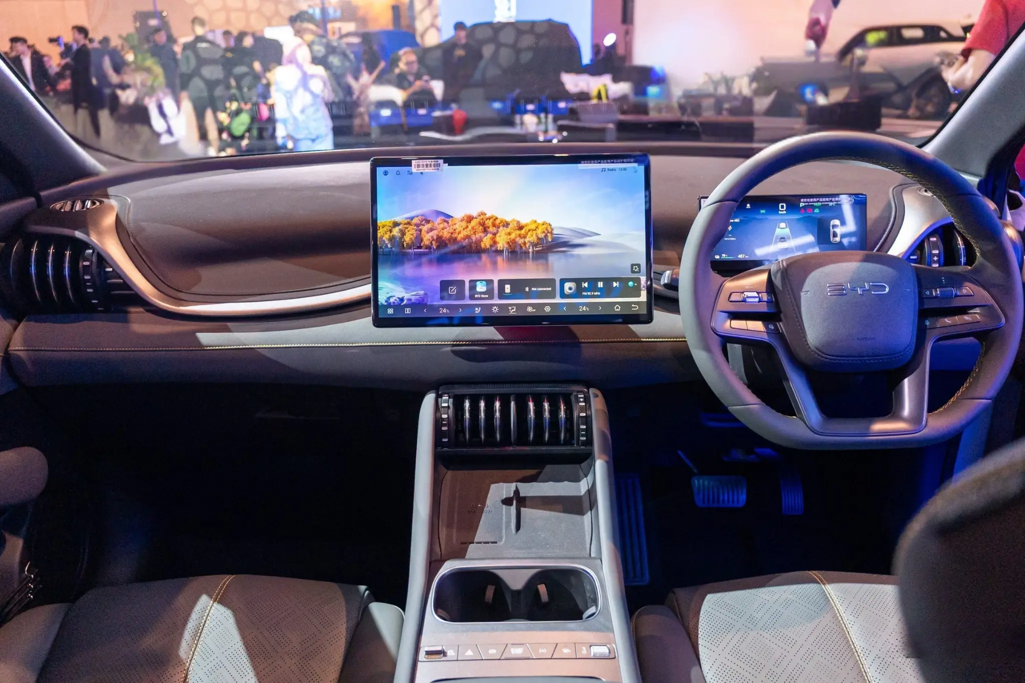 BYD-ATTO-3-front-interior-2